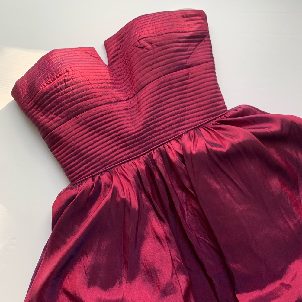 SHERRI HILL/ magenta a line ruffle dress 2